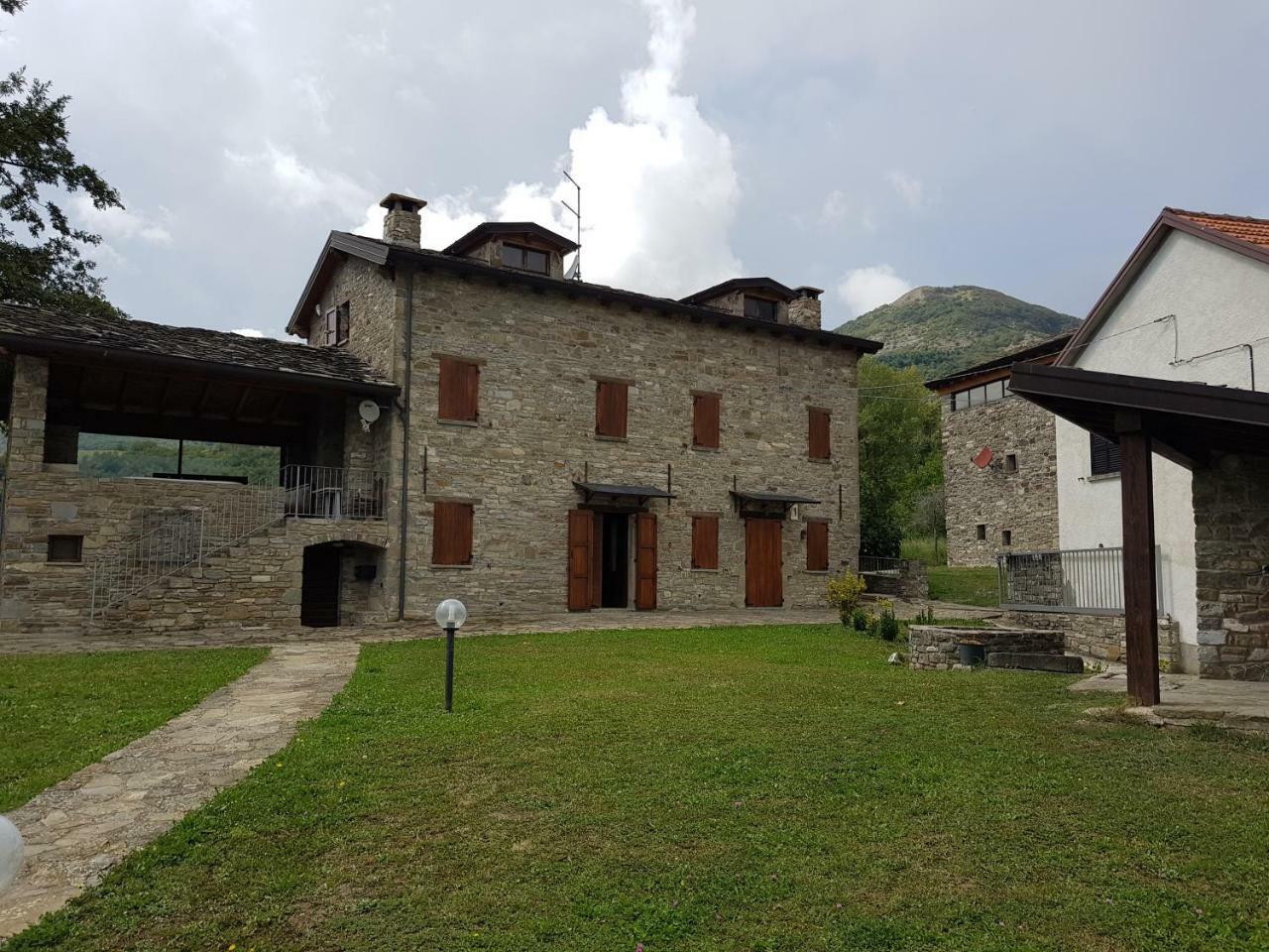 Casa Vacanze Fattoria Il Cerro Villa Pianelleto Dış mekan fotoğraf